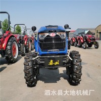 動力強(qiáng)勁四驅(qū)農(nóng)用拖拉機(jī)四輪拖拉機(jī)后輸出旋耕犁地機(jī)東方紅動力