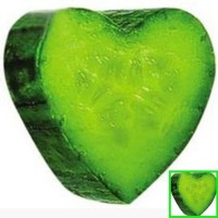 供應心形黃瓜，外觀新穎大受歡迎