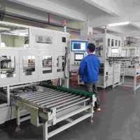 雙仁機(jī)械動力鋼殼電池包膜貼膜機(jī)