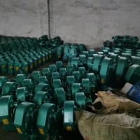 前置大棚卷簾機 農業(yè)機械設備 卷被機防腐鋼外殼 廠家批發(fā)